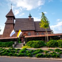 Kościół w obiektywie - na zewnątrz po renowacji w 2018 roku